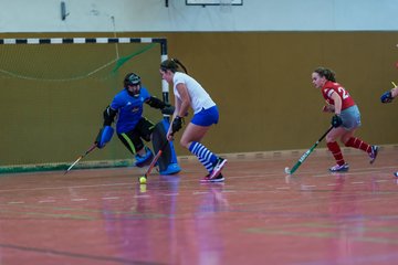 Bild 79 - B-Juniorinnen Bahrenfeld